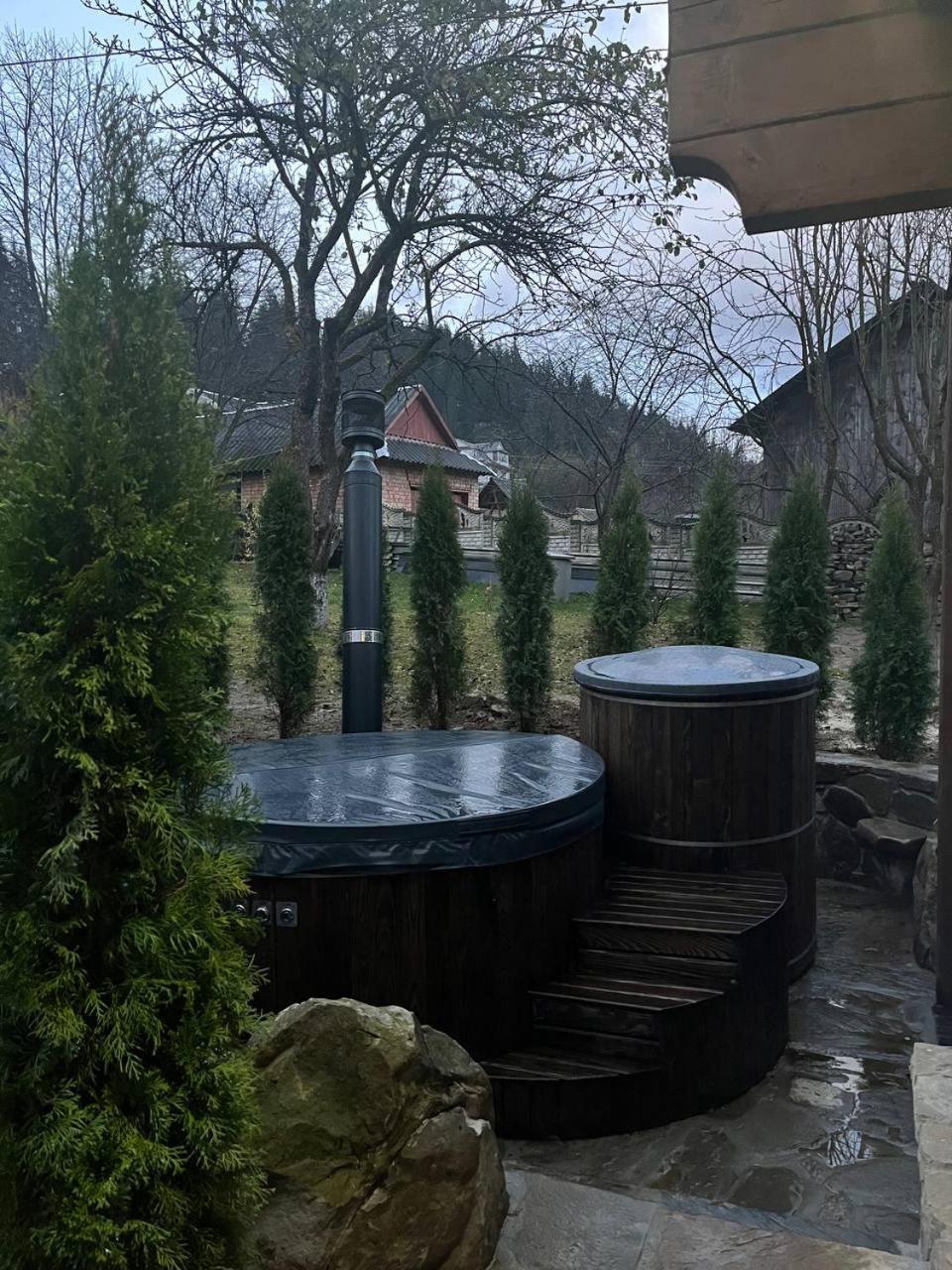 Cottage Familiya Verkhovyna Luaran gambar