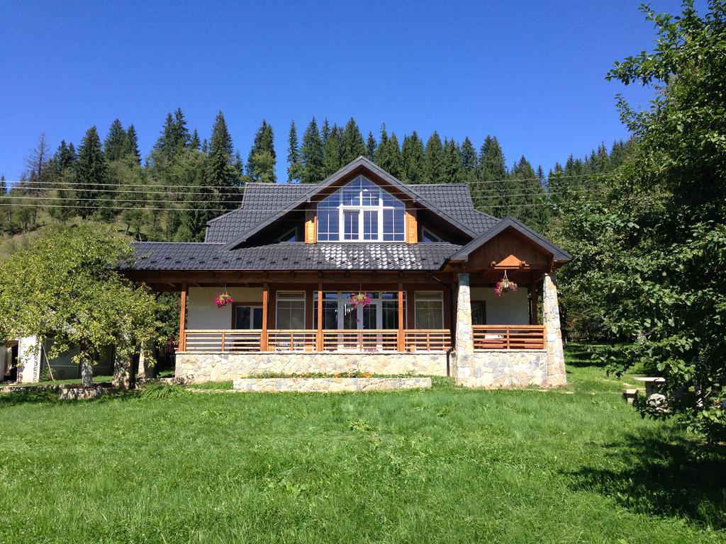 Cottage Familiya Verkhovyna Luaran gambar