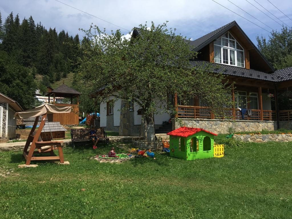 Cottage Familiya Verkhovyna Luaran gambar